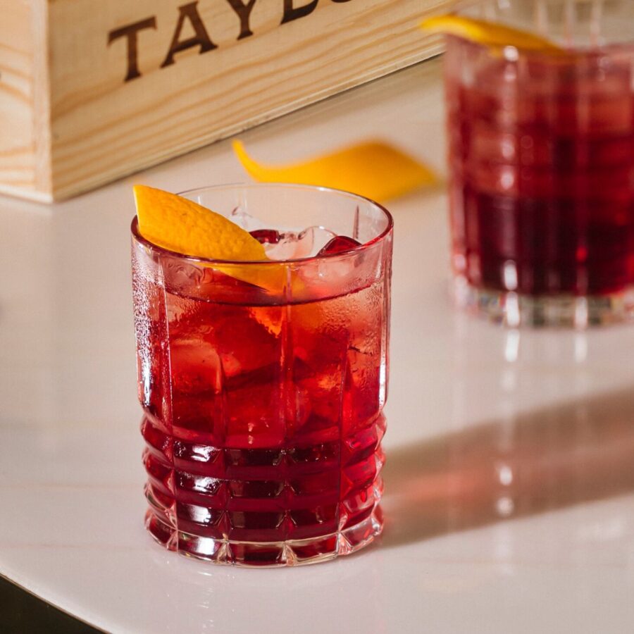 to Port Cocktails! Find the best cocktail recipes with Port Wine